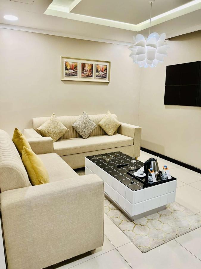 اصاله الشروق للأجنحه الفندقيه Al Khobar Exterior foto